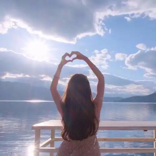 虎斑收录女生头像网红头像清新唯美可爱女头