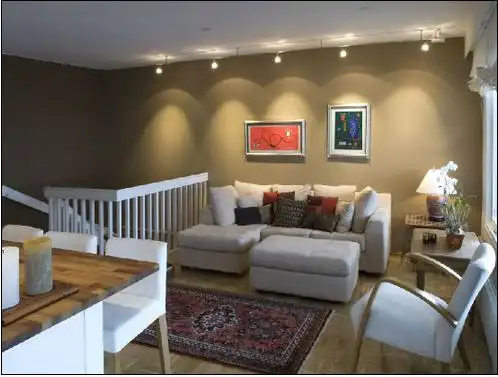 真皮沙发客厅温馨棕色皮质沙发装修效果图