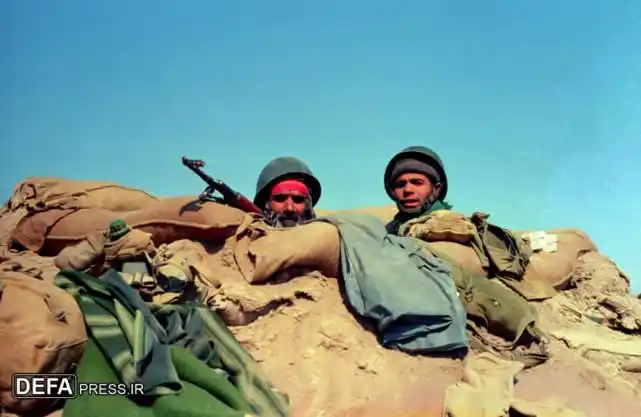 伊朗公开一组两伊战争图片士兵们的精神不错常靠人海战术获胜
