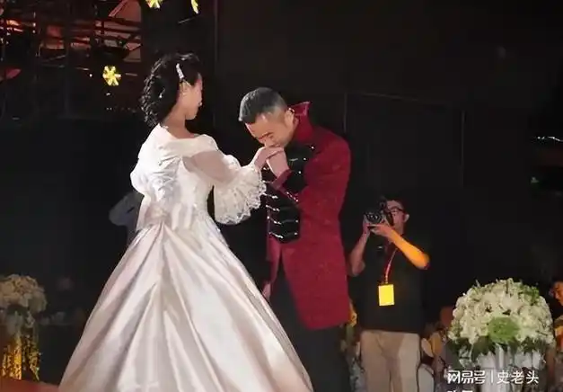 "上海一哥"程雷,隐瞒多年的娇妻,原来是大家熟知的美女主持|陈辰|赵普