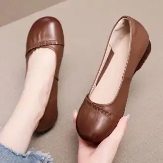 波徊新款秋季女单鞋牛皮软底牛筋底妈妈鞋浅口大码休闲皮鞋平跟豆豆鞋