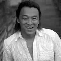 黄渤头像高清图片大全_名人黄渤真实头像大图下载_微信头像图片大全