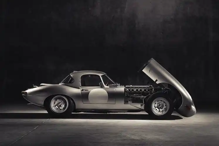 jaguar lightweight e-type