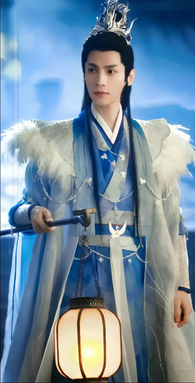 蓝色罗云熙.#长月烬明  #罗云熙古装仪态有多绝   #冥夜 - 抖音