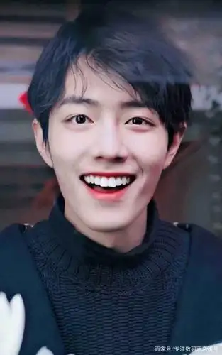 肖战小哥哥治愈系的微笑杀死了「超级谈话」