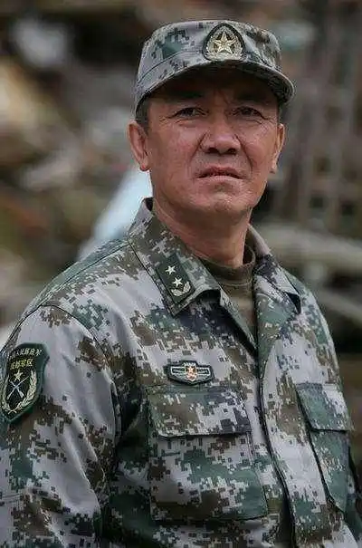 李幼斌:在电视剧《亮剑》中扮演李云龙等.