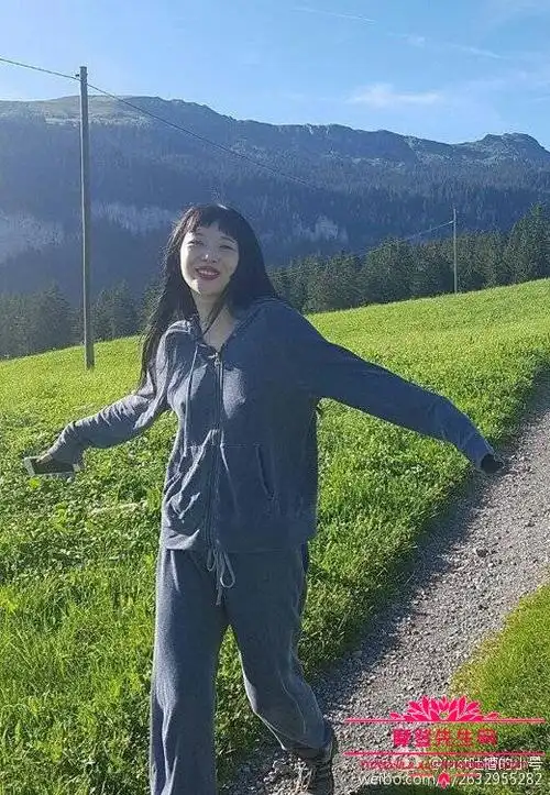 崔雪莉ins诡异照片大全