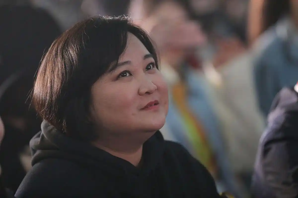 贾玲啊,这大导演最近可是忙得不可开交!