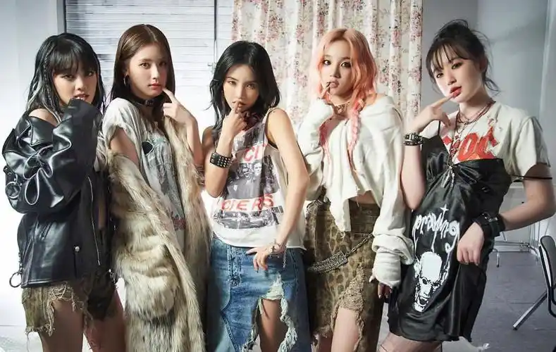 韩国女团排名(韩国四代女团2022竞争激烈)_哪里拼网