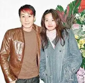 29岁生日那天,舒淇对黎明说:我们结婚吧. 来自圈内水 - 微博