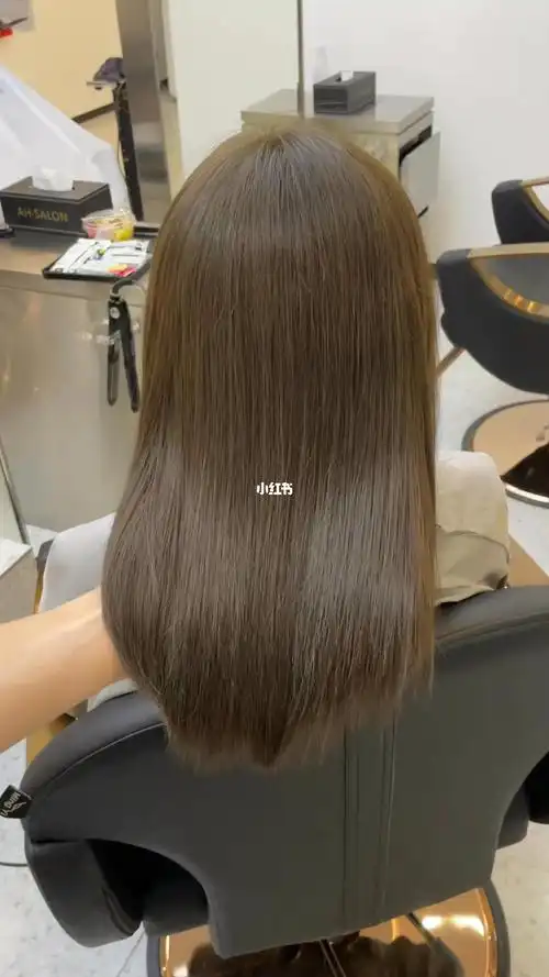 salon(嘉宏摩玛总店)攻略_ah怎么样_掉色_染发_棕色系_发色分享_时尚