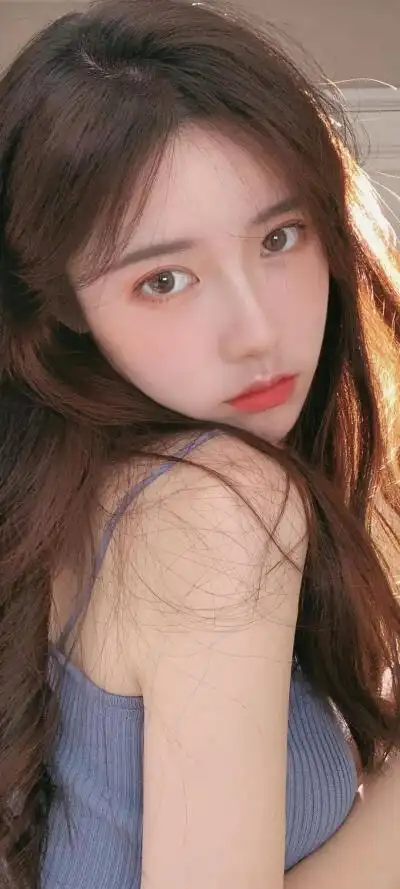 收集   点赞  评论  女生壁纸 3 12 女人就要高冷  发布到  (●— ))