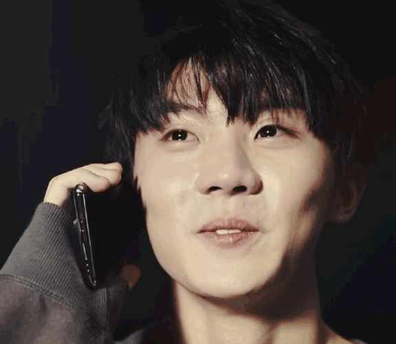 时代少年团队长-马嘉祺把自己的真情实感融入到了戏里,小马哥哭戏