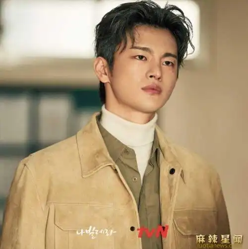 徐仁国主演的电视剧有哪些爱情雨徐仁国扮演歌手青涩又可爱