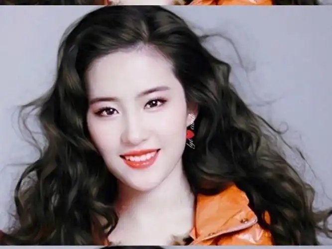 如果你说刘亦菲笑起来露牙龈不好看,我可能不会反驳你,毕竟挺多人不