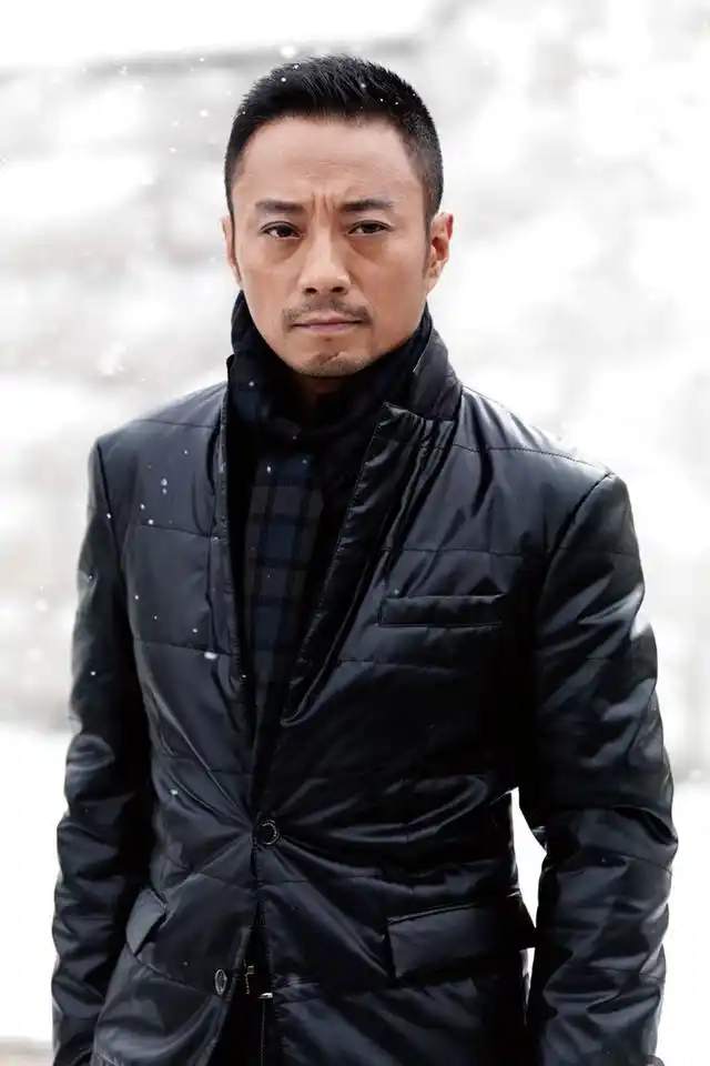 感觉市面上真的很需要硬汉类男演员