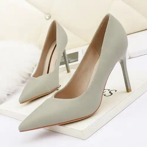 米色欧美性感尖头鞋浅口高跟鞋职业女鞋超细简约单鞋