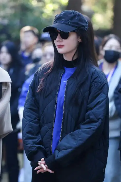 迪丽热巴仅有一名助理