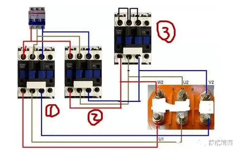 三相异步电机使用星形接法还是三角形接法比较好