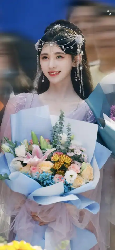 鞠婧祎新剧终于杀青啦这一次的古装造型也太惊艳了吧