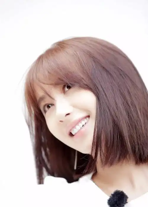 疑似公布恋情?别闹了,李菲儿只想做自己的女王!