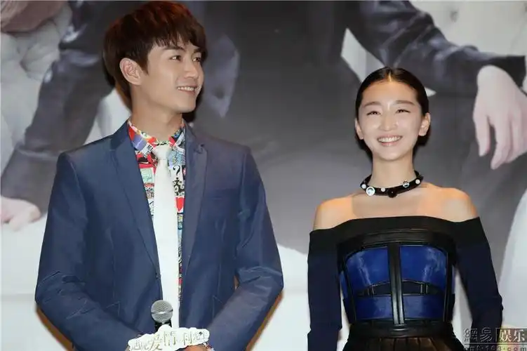 周冬雨和陈晓再度合作(资料图)(来源:网易娱乐)