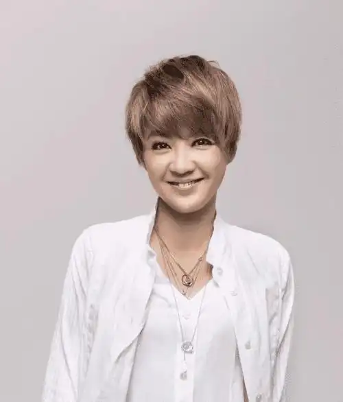 揭示谜团!中国身高最矮十大女歌手排行榜,她们分别是谁?