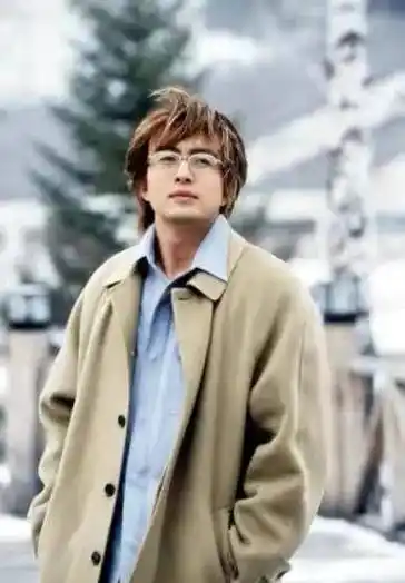 在苏有朋身上没有看到胖的问题,反而看到男明星舍不得剪的刘海_变化