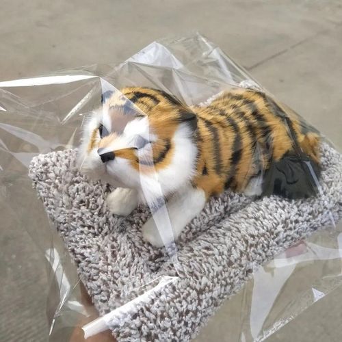 可爱卡通小老虎汽车摆件活性炭包摆件车内手办公仔创意个性车载车上