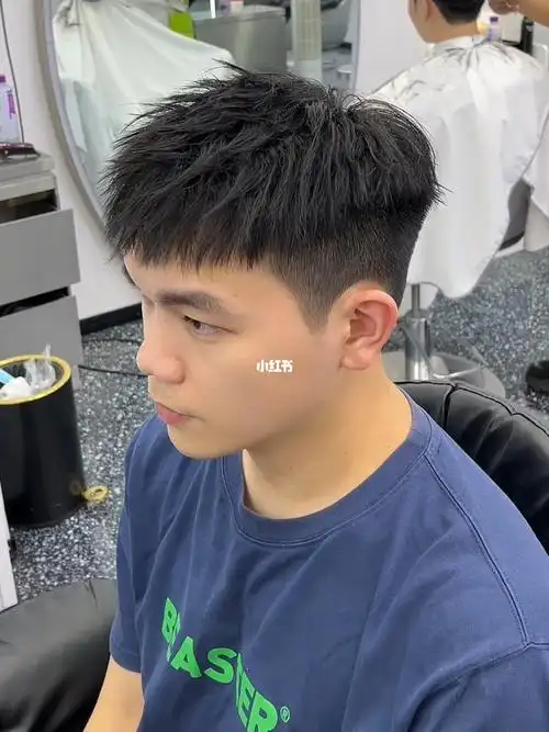 超百搭男生短发 8cm推荐款小碎盖