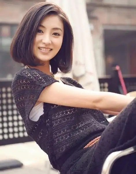 火凤凰电视剧主题曲("沈眉庄"斓曦:当红时结婚生子,低调幸福十年,成为