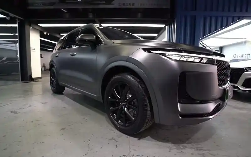 成都理想one改色水泥灰霸气侧漏