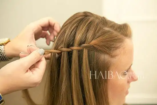 diy超浪漫法式瀑布编发 路人立变女神