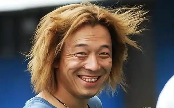 18岁黄渤忍了,18岁鹿晗也忍了,看了18岁的雷佳音我忍不了了