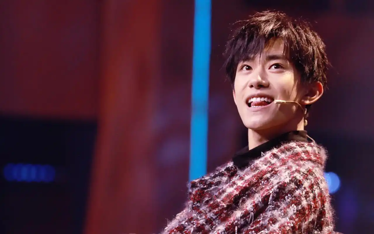 这就是街舞易烊千玺高清图片桌面壁纸