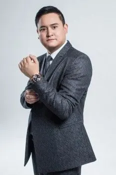 为微商耀世发声,摩能国际总裁万兵受邀出席《微!爱豆》