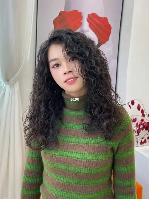 羊毛卷增量版烫发