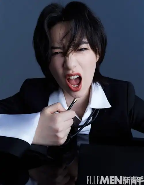 李斯丹妮新青年周年刊时尚写真67