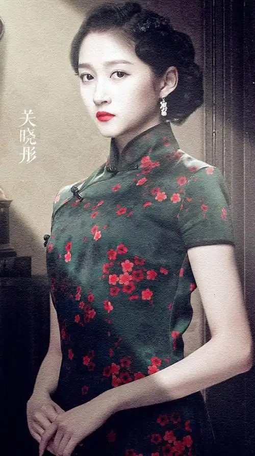 是不是女神穿上旗袍就知道了女星们穿上旗袍各有各的迷人