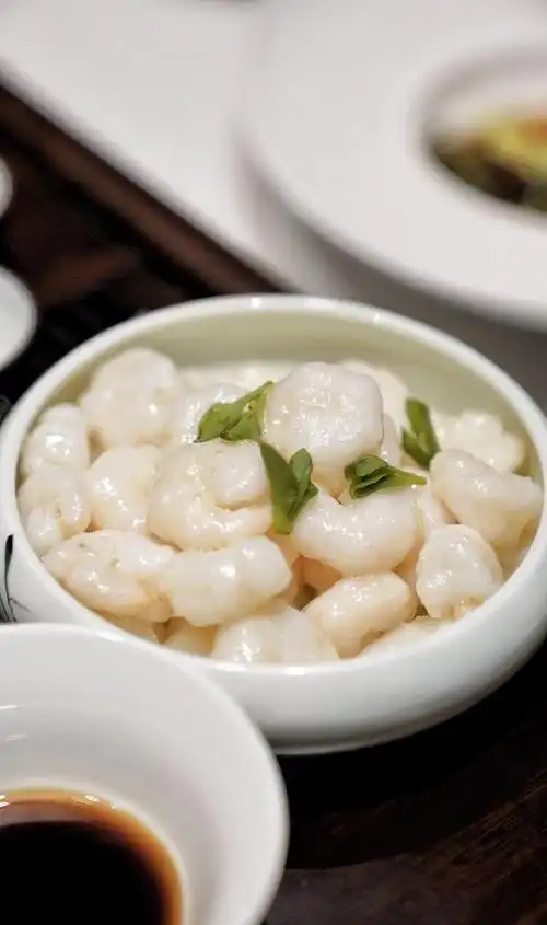 菜品精致的杭帮菜西子腾轩,自然也在郑州东区找到了一席之地