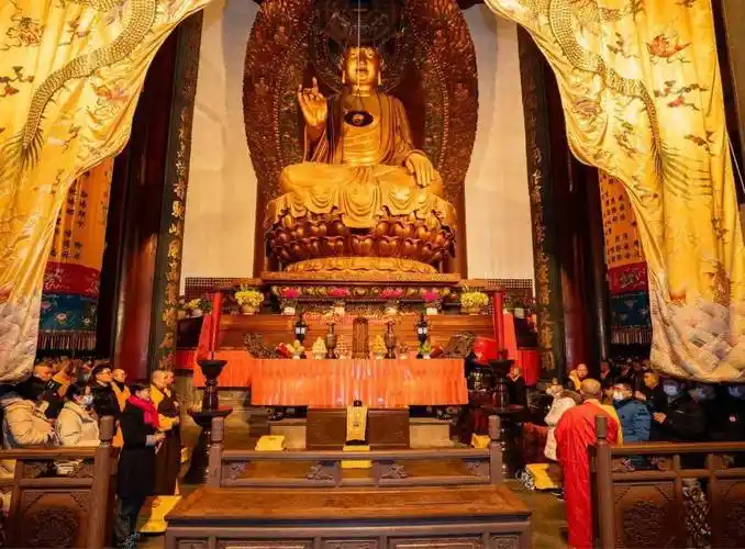 新闻|改岁宜新 应时纳佑 杭州灵隐寺举行迎新春祈福法会67_故事