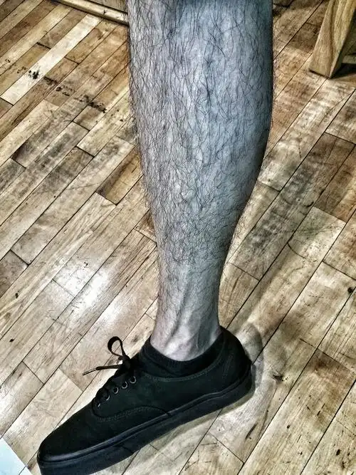 有一腿漂亮的腿毛是什么样的体验? - 知乎