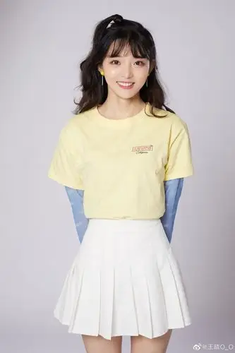 美少女王晴迷人写真美照好看_高清图集_新浪网