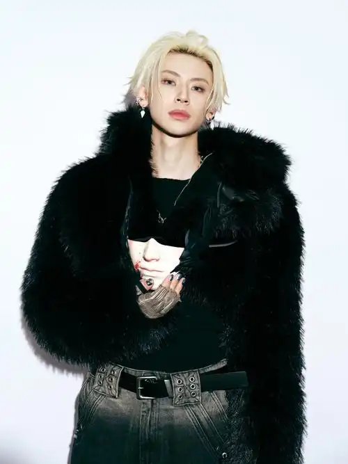 感谢小鬼王琳凯上身