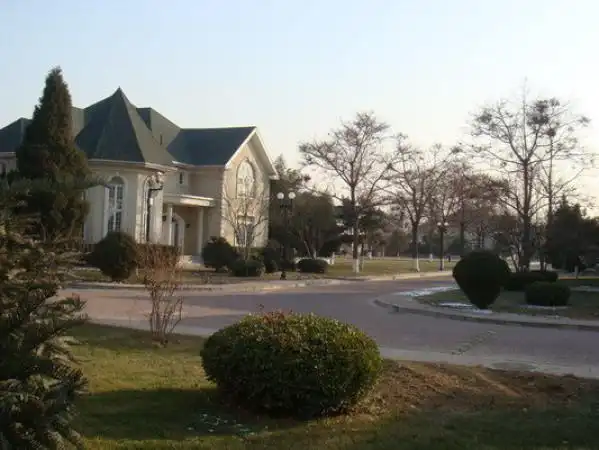 龙苑别墅 别墅 小区图片仅供参考