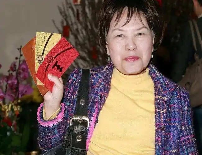 公认的tvb"四大丑女",两位终身未婚,她的遭遇令人心疼_苑琼丹_余慕莲