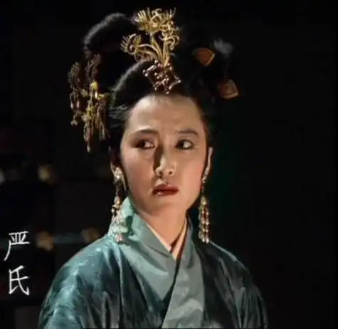 高宝宝,80年代初进入影视圈,接演了多部影视作品《樱花梦》《女人漂亮