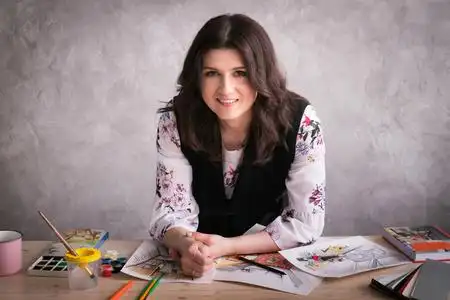 自由职业者: 女设计师在微笑.