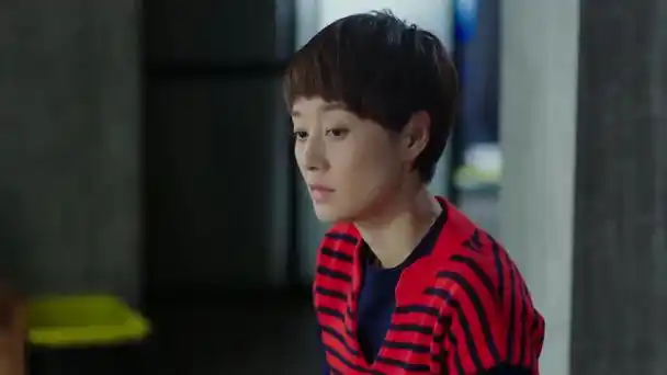 我的前半生靳东不对劲整天黏着马伊琍可谓是随叫随到