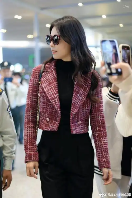 刘涛冬日小香风出发长沙##刘涛出发机场路透
